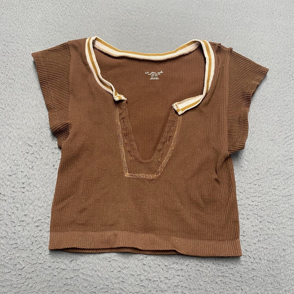 Out From Under Shirt Womens XS/S Brown V Neck Cap Sleeve Ribbed Cropped Knit